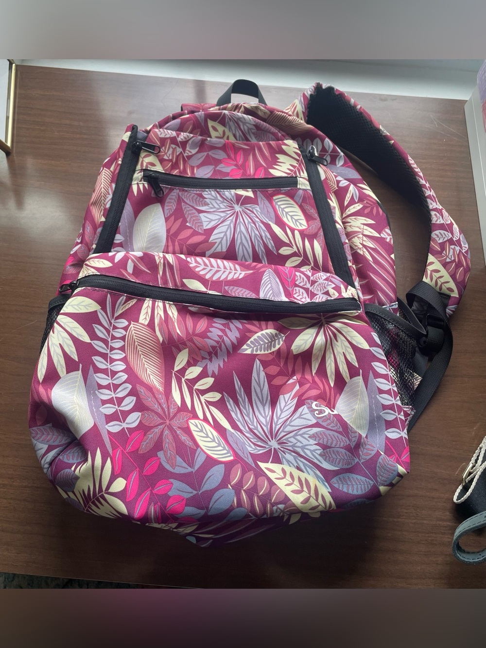 Sucipi Floral Tennis Backpack